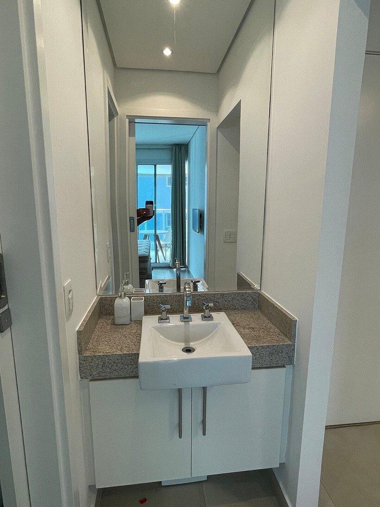 Unique (Ex-Estanconfor)com Vista Mar 17º apto 1707