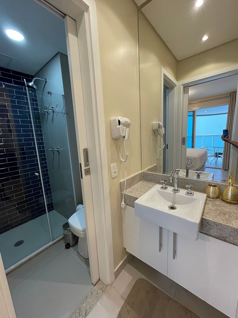 Unique (Ex-Estanconfor)com Vista Mar 17º apto 1707