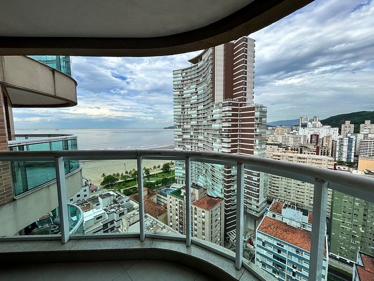 Estanconfor Santos Vista Mar AC garagem arrumação andar bem