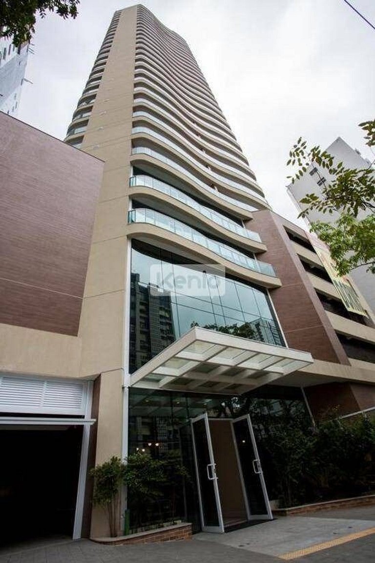 Estanconfor Santos Vista Mar AC garagem arrumação andar bem
