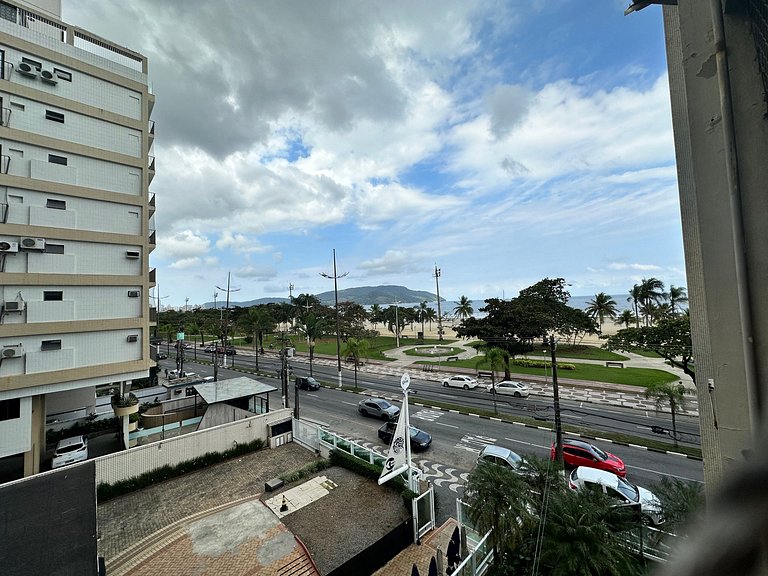 Frente Mar! 3 quartos e 2 vagas