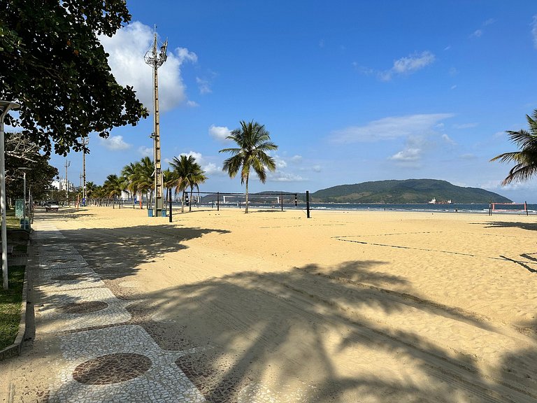 Frente Mar! 3 quartos e 2 vagas