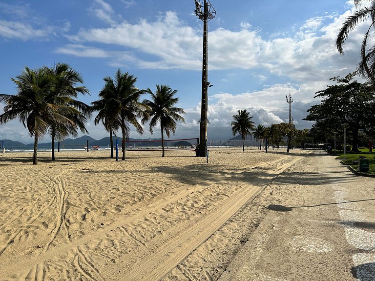 Frente Mar! 3 quartos e 2 vagas