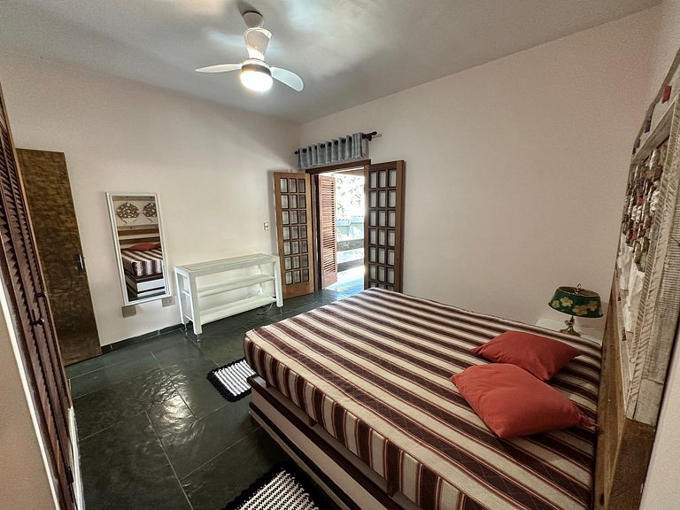 Casa 5 suítes, Piscina e Churrasqueira na Riviera em Bertiog