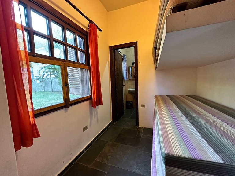 Casa 5 suítes, Piscina e Churrasqueira na Riviera em Bertiog