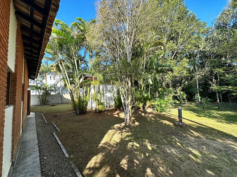 Casa 5 suítes, Piscina e Churrasqueira na Riviera em Bertiog