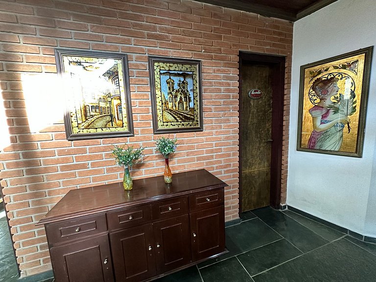 Casa 5 suítes, Piscina e Churrasqueira na Riviera em Bertiog