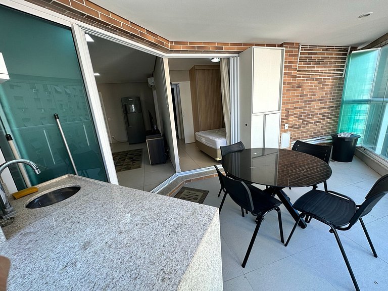 2 quartos- Estanconfor AC sacada fechada garagem com arrumaç