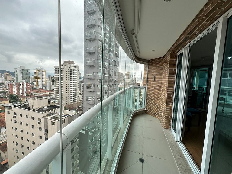 Estanconfor Vista Mar 2 varandas fechadas AC garagem arrumaç