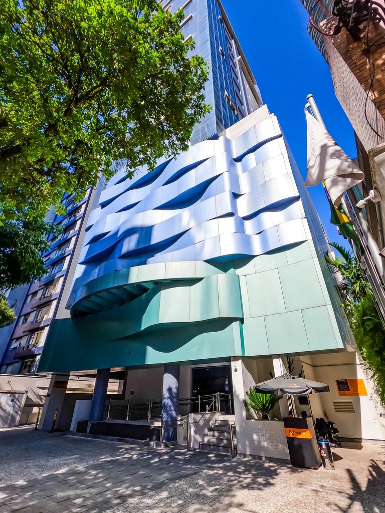 Urban King Sua Base de Luxo no Coração de Santos