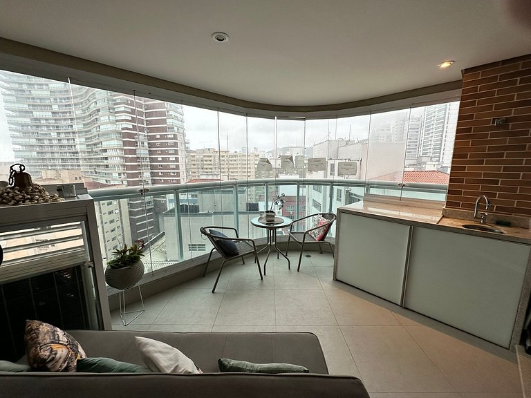 Unique (Ex-Estanconfor) Ar Cond, e sacada fechada Apto 1304