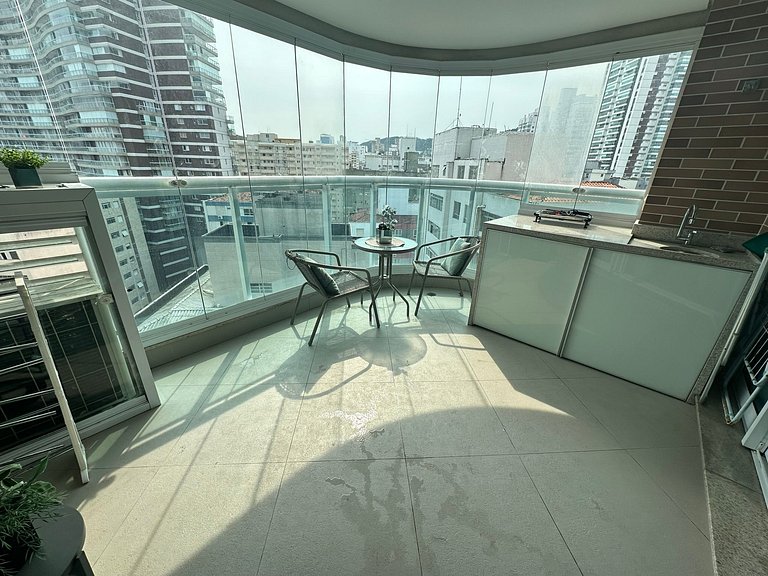 Unique (Ex-Estanconfor) Ar Cond, e sacada fechada Apto 1304