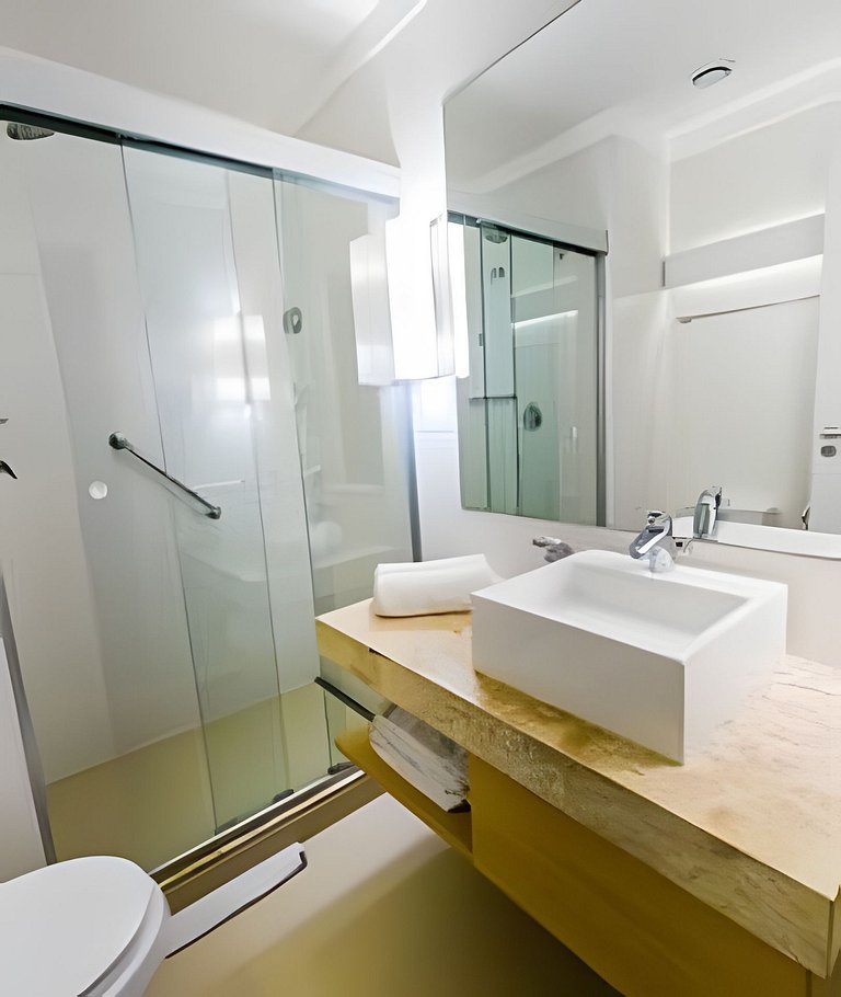 Stay Inn Familiar com piscina na quadra da Praia