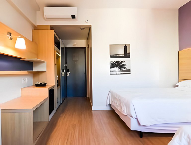 Stay Inn Familiar com piscina na quadra da Praia