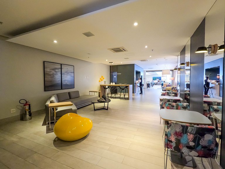 Quarto Duplo p/ até 4 pessoas 50m da praia