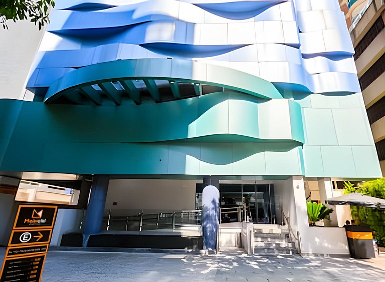 Stay Inn Vista Mar parcial com piscina e na praia