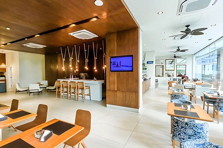 Unique (ex-Estanconfor) 23o andar. Baita Vista!