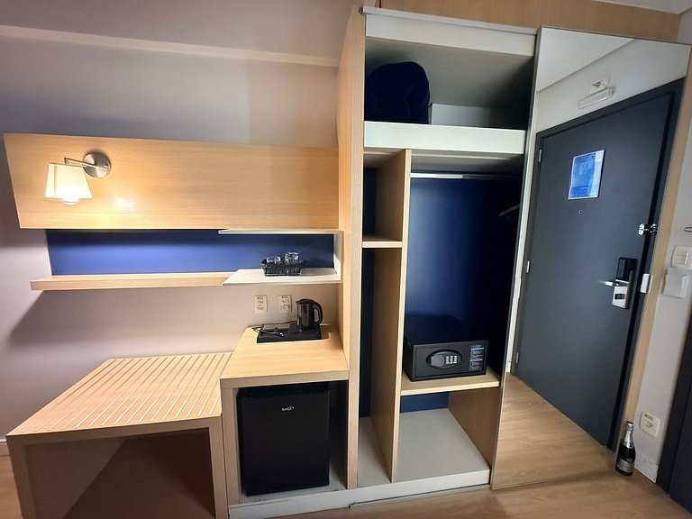 Stay Inn Vista Mar com Varanda