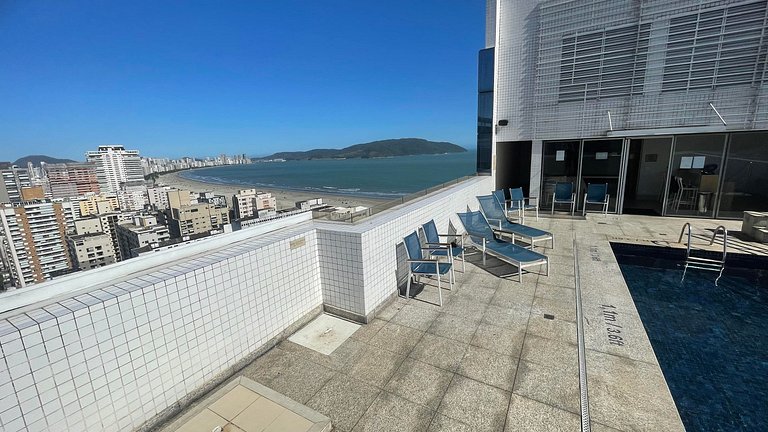 Stay Inn vista livre, piscina e ao lado da praia