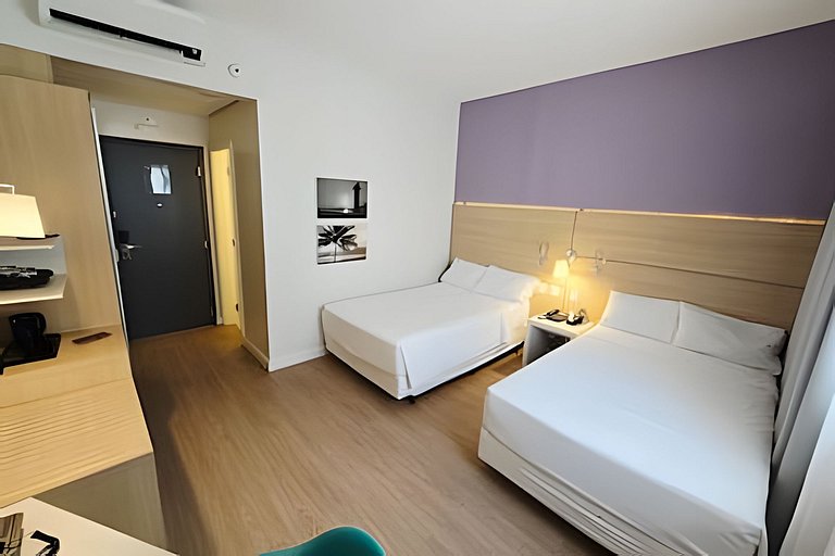 Quarto 2 Camas no Ponto Mais Nobre de Santos